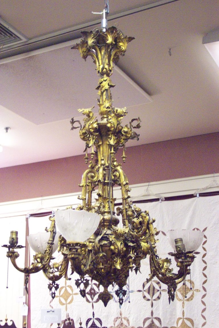 A spectacular Cornelius Chandelier seen at Alderfer Auction, Hatfield, PA